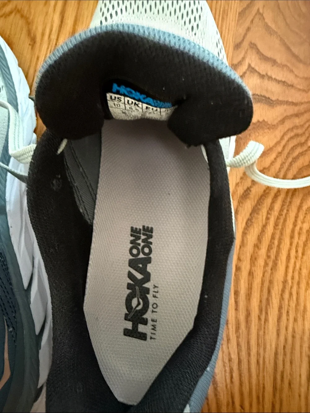 Hoka Clifton 6 Women's Running Shoes - Light Blue with Peach Accents